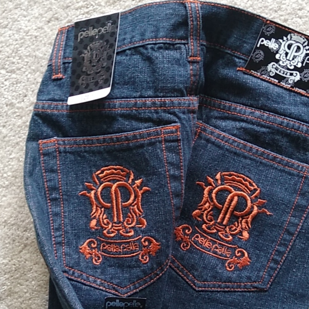 Jeans - Picture 2 of 5